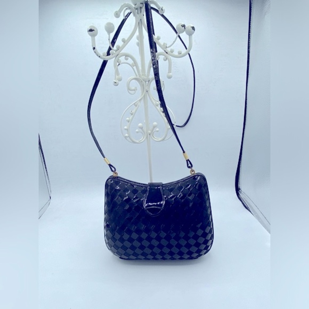 Vintage Small Black Woven Clutch/ Evening Bag Has Snap Closure 7”x6 1/2”x 2” - Picture 2 of 10